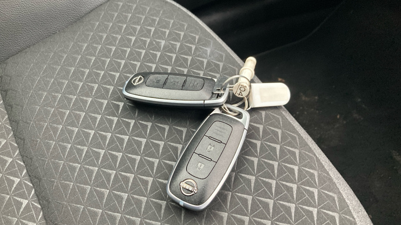 Nissan Juke 1.6 Hybrid N-Connecta 5dr Auto Hybrid Hatchback